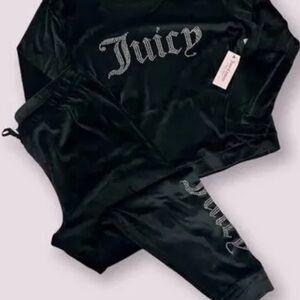 Juicy Couture Black Pajama Set with Silver Rhinestone Accents Size Large